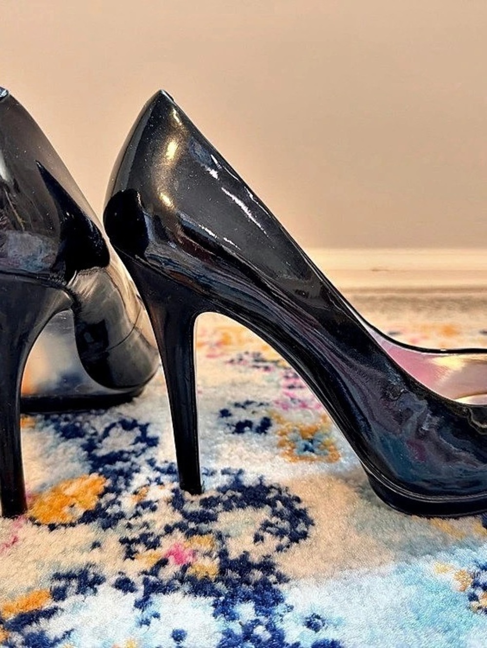 Black Patent Heels - Picture 3 of 6